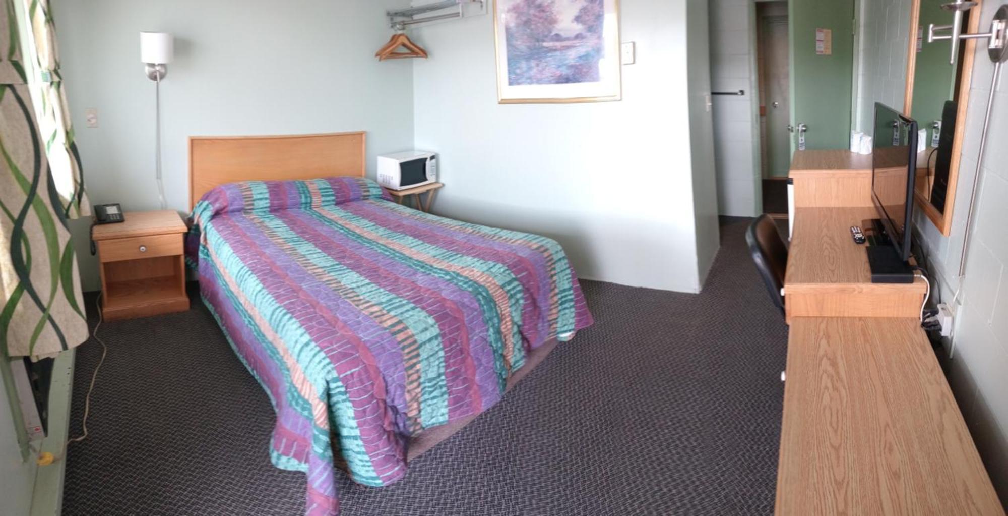 Chimo Motel Cochrane Exteriör bild