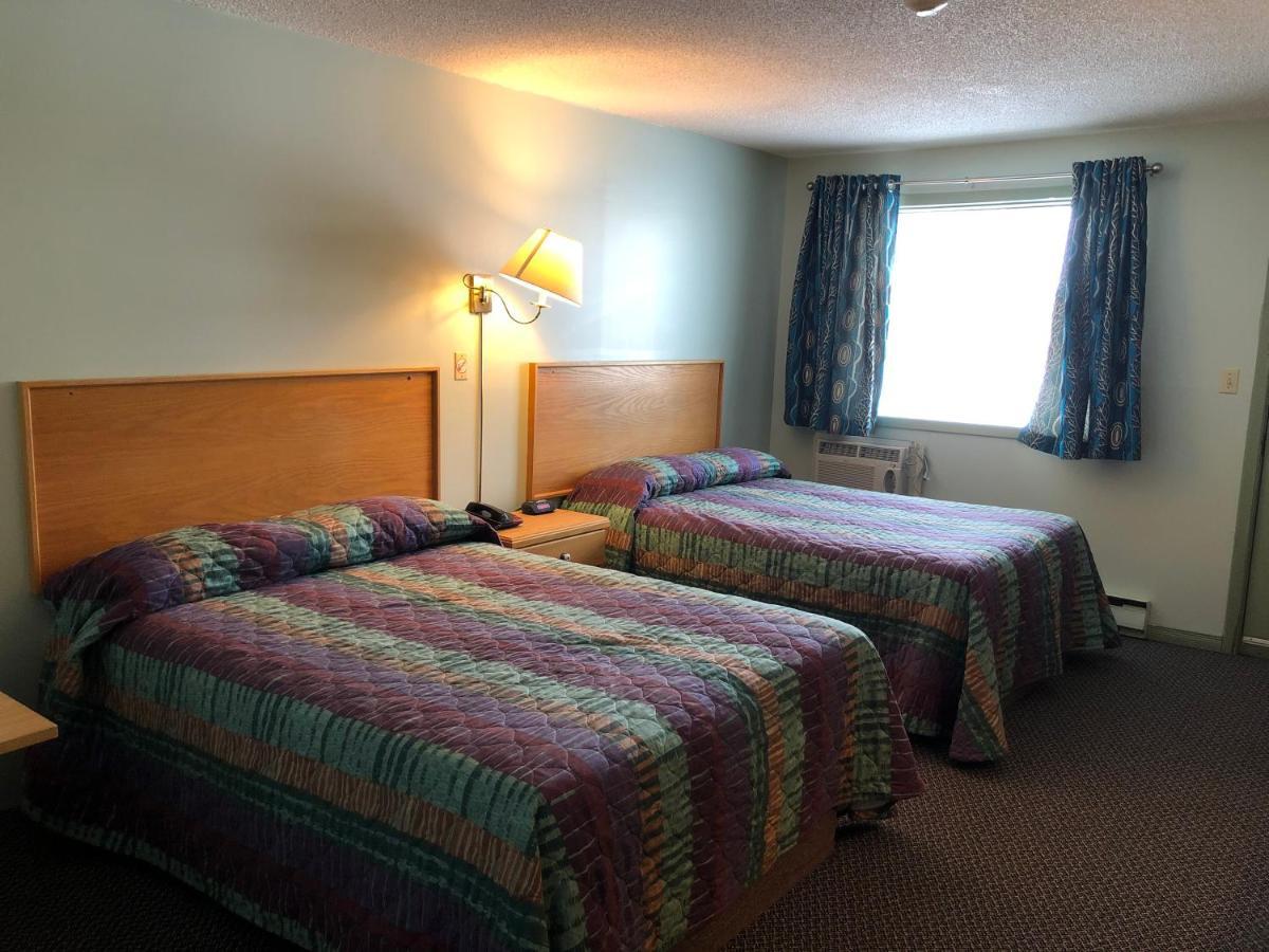 Chimo Motel Cochrane Exteriör bild