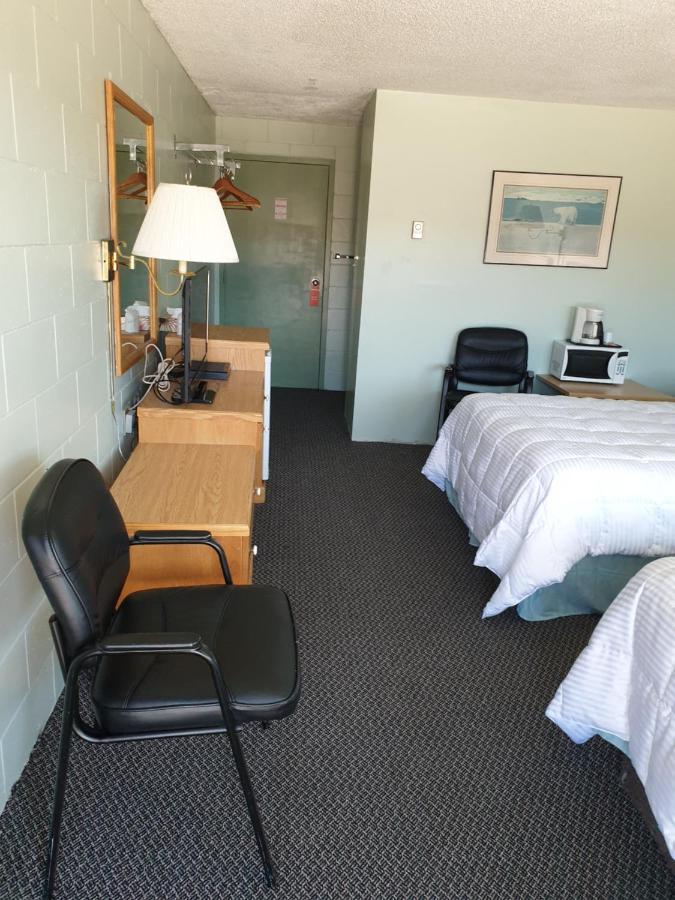 Chimo Motel Cochrane Exteriör bild